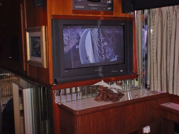Slide: The Image of Tollycraft Sport Sedan 1989 - 7