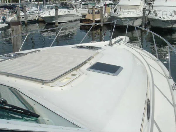 Slide: The Image of Tiara 4000 EXPRESS CRUISER-"BANK APPROVED FOR SHORT SALE" 1997 - 3