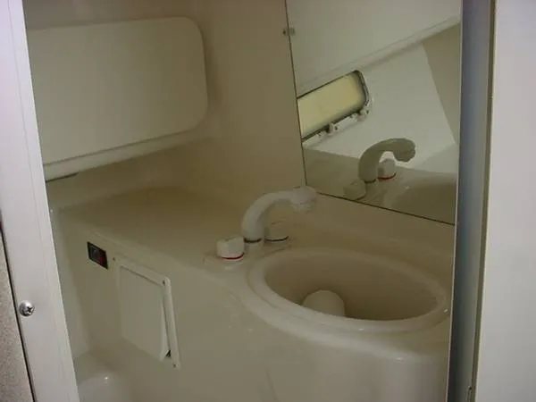 Slide: The Image of Maxum 2400SCR CRUISER 1998 - 5