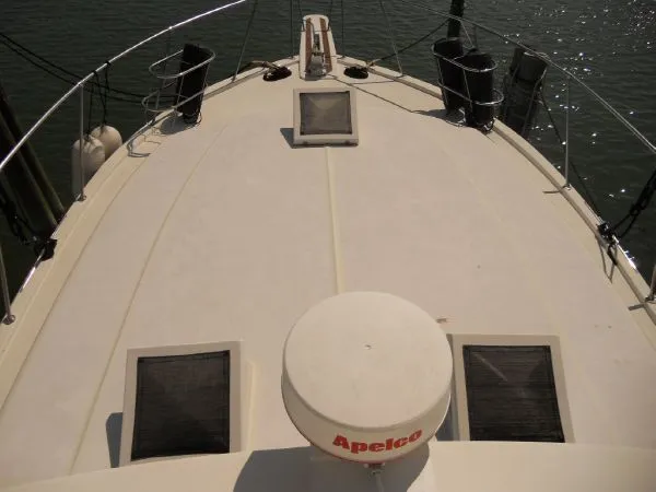 Slide: The Image of Viking 43 Double Cabin MY 1978 - 3