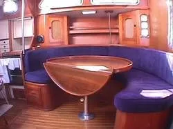 Slide: The Image of Endeavour CC-BLUE WATER-SHOAL DRAFT KEEL! 1985 - 5