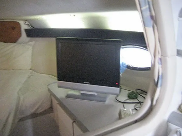 Slide: The Image of Slickcraft 310SC-REPOWERED 2006! 1990 - 11