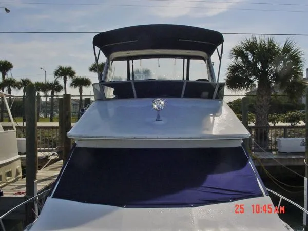 Slide: The Image of Sea Ray 345 Sedan Bridge 1988 - 4