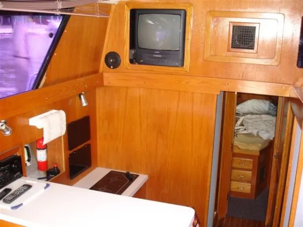 Slide: The Image of Luhrs 342 Convertible 1988 - 2