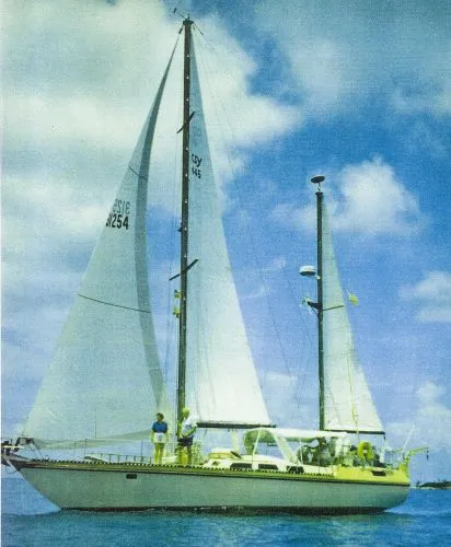Slide: The Image of Bruce Roberts Center Console Ketch 1993 - 0
