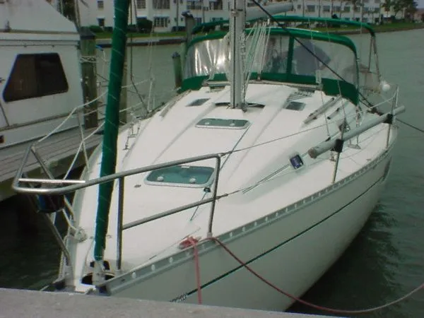 Slide: The Image of Beneteau 351 Oceanis 1996 - 0