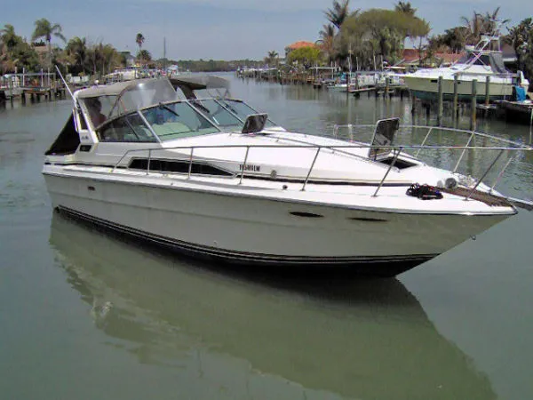 Slide: The Image of Sea Ray 340 Sundancer 1986 - 0