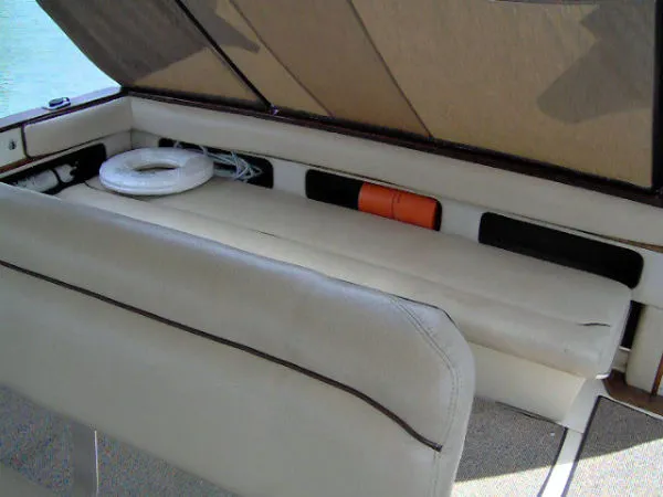 Slide: The Image of Sea Ray 340 Sundancer 1986 - 7