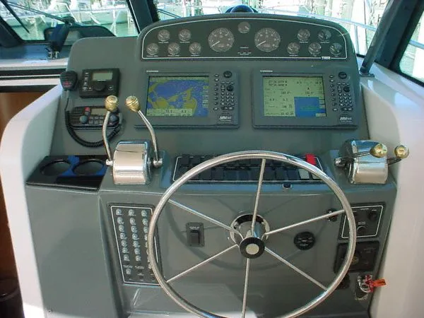 Slide: The Image of Tiara 38 Open 2002 - 2
