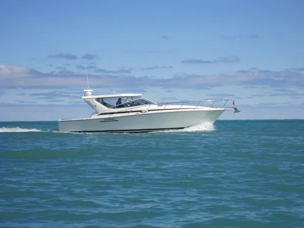 Slide: The Image of Riviera 4000 EXPRESS-FRESH WATER BOAT! 1999 - 1
