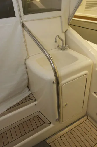 Slide: The Image of Riviera 4000 EXPRESS-FRESH WATER BOAT! 1999 - 9