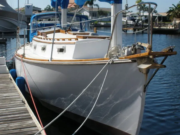 Slide: The Image of Herreshoff 31 Cat Ketch 1986 - 1
