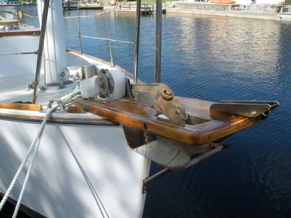 Slide: The Image of Herreshoff 31 Cat Ketch 1986 - 3