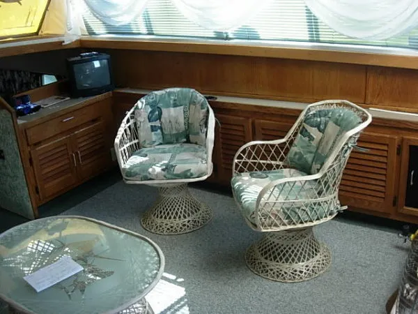 Slide: The Image of Silverton 40 Aft Cabin 1985 - 8