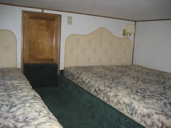 Slide: The Image of Gibson 44 Cabin Yacht - IDEAL LIVE ABOARD 1998 - 9