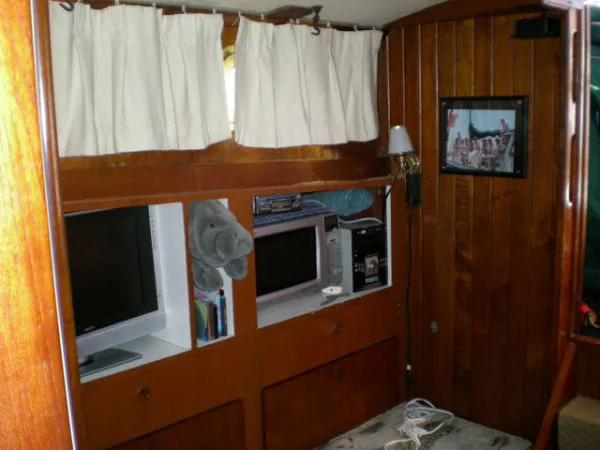 Slide: The Image of Banjer Pilothouse LRC Motorsailor Ketch 1971 - 5