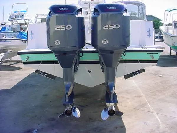 Slide: The Image of Contender Center Console 2003 - 8