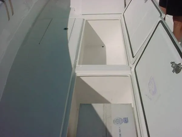 Slide: The Image of Contender Center Console 2003 - 9
