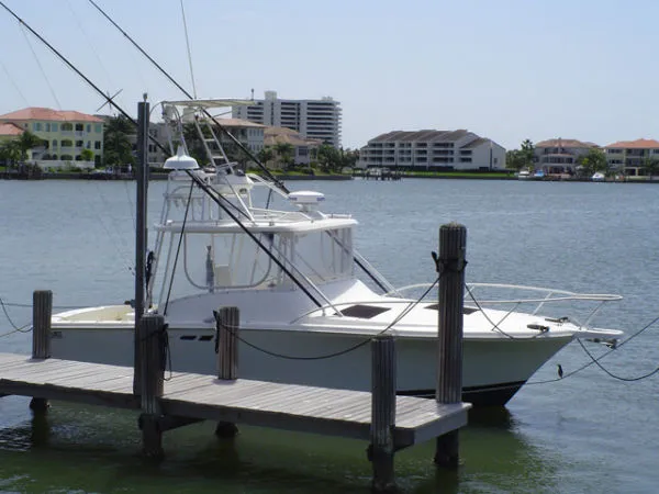 Slide: The Image of Luhrs 290 Open-NEW ELECTRONICS 1992 - 0