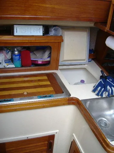 Slide: The Image of S2 Performance Cruiser Sloop 1986 - 6