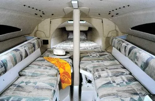 Slide: The Image of Corsair F-24 MkII 2004 - 4