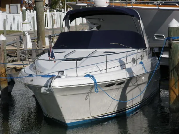 Slide: The Image of Sea Ray 340 Sundancer - FLAWLESS / LOW HOURS 1999 - 2