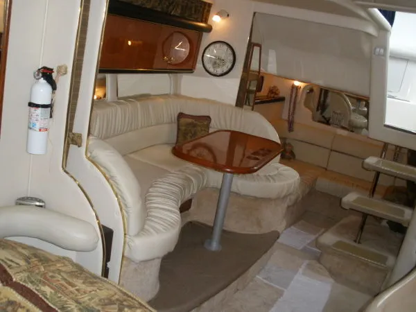 Slide: The Image of Sea Ray 340 Sundancer - FLAWLESS / LOW HOURS 1999 - 5