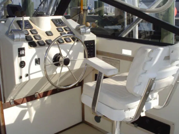 Slide: The Image of Albemarle 320 Open Express-BELOW MARKET FOR IMMEDIATE SALE! 1991 - 10
