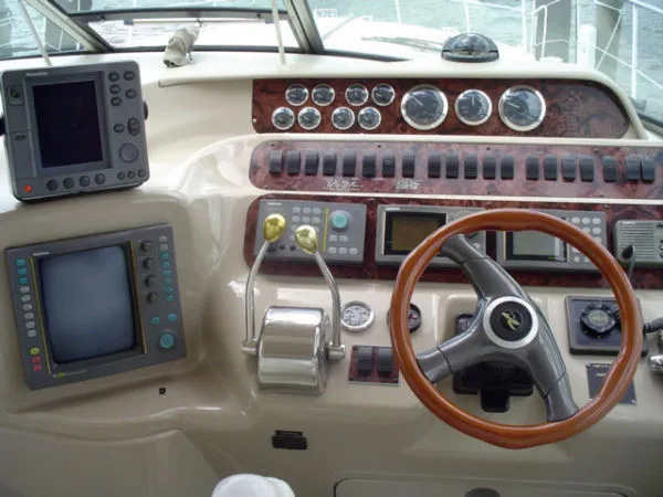 Slide: The Image of Sea Ray 400 Sundancer-BRING OFFERS! 1999 - 8