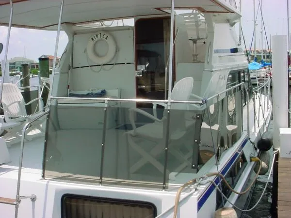 Slide: The Image of Chris-Craft 426 Catalina - TURNKEY LIVEABOARD 1988 - 1