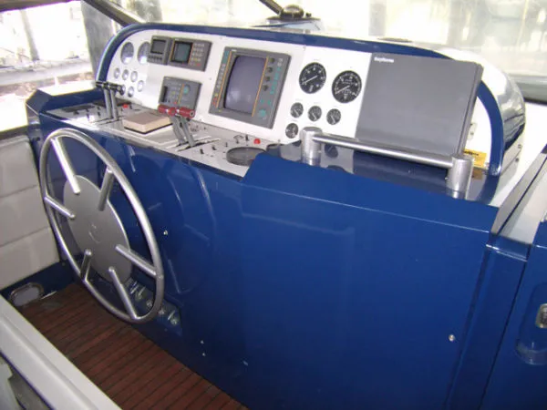 Slide: The Image of Maiora 55 Express 1986 - 3