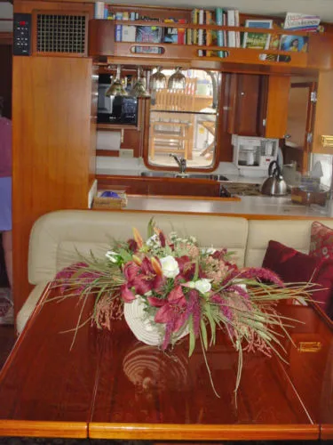 Slide: The Image of DeFever Cockpit Motor Yacht-STABILIZED/BOW THRUSTER/EXCEPTIONAL! 2000 - 6
