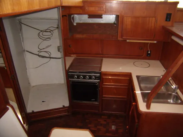 Slide: The Image of Chris-Craft 427 Catalina 1988 - 6