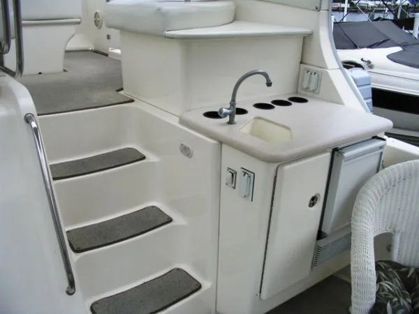 Slide: The Image of Silverton 39 Motor Yacht-**BRING OFFERS! SHORT SALE POSSIBLE!** 2003 - 2