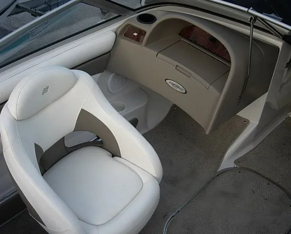 Slide: The Image of Four Winns 190 Horizon 2004 - 6