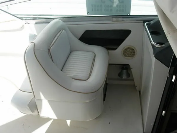 Slide: The Image of Sea Ray 380 Sun Sport 1992 - 11