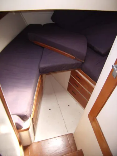 Slide: The Image of Grand Banks 36 Classic Trawler 1969 - 10