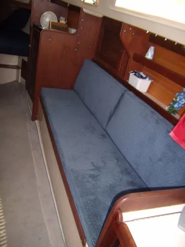 Slide: The Image of Catalina 30 Mark II - Shoal Draft Winged Keel 1989 - 11