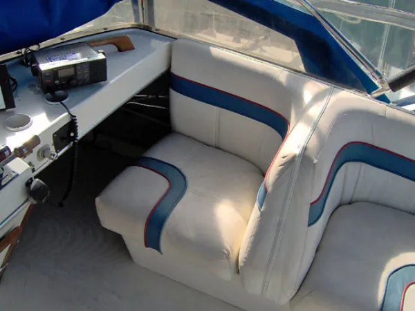 Slide: The Image of Bayliner 3870 Motor Yacht 1987 - 6