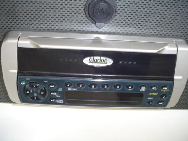 Slide: The Image of Hydra-Sports 3300 Vector CC - 2007 ELECTRONICS! 2003 - 9