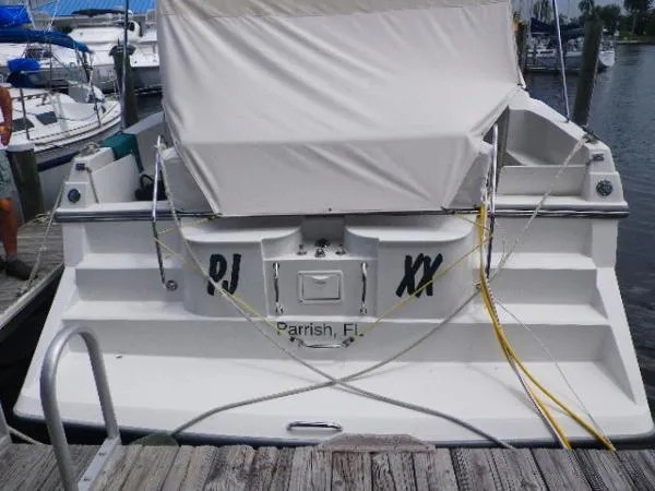Slide: The Image of Carver Yachts 380 Santego 1995 - 2