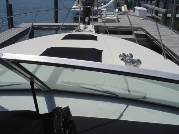 Slide: The Image of Wellcraft 3400 Gran Sport 1988 - 3