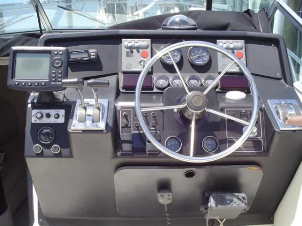 Slide: The Image of Wellcraft 3400 Gran Sport 1988 - 9
