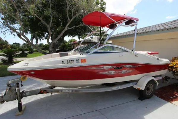 Slide: The Image of Sea Ray 185 Sport 2007 - 0