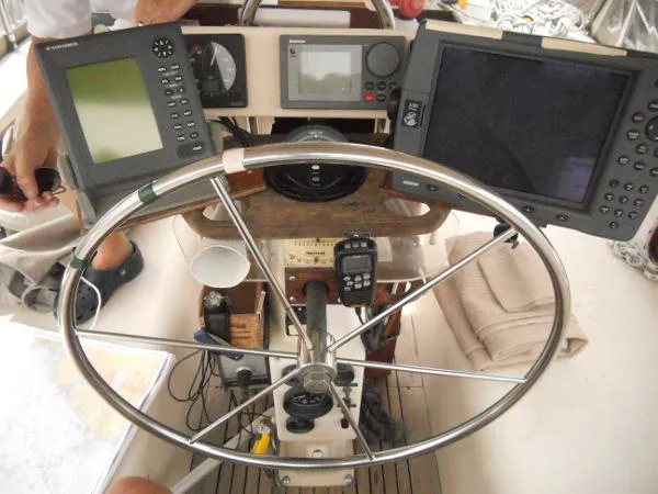 Slide: The Image of Irwin 38 Center Cockpit 1983 - 7