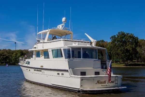 Slide: The Image of Hatteras Cockpit Motor Yacht 1986 - 5