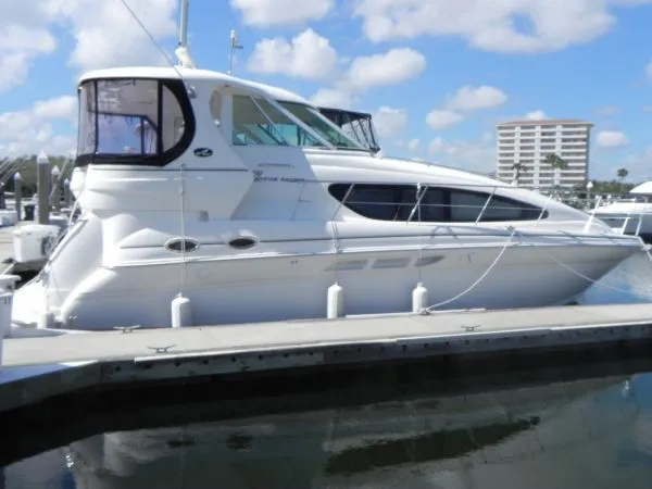 Slide: The Image of Sea Ray 390 Motor Yacht 2004 - 0