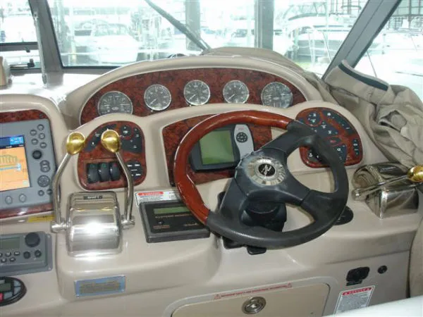 Slide: The Image of Sea Ray 320 Sundancer 2005 - 8