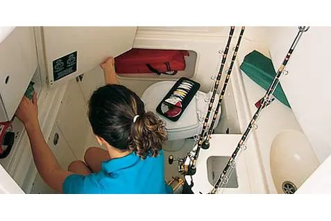 Slide: The Image of Boston Whaler 320 Outrage 2007 - 8
