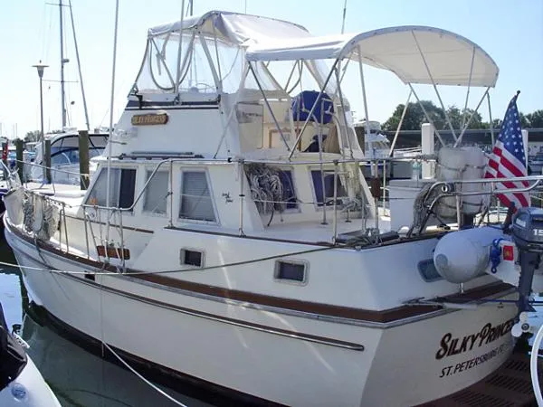 Slide: The Image of Gulfstar 36 Mark II Trawler 1975 - 2